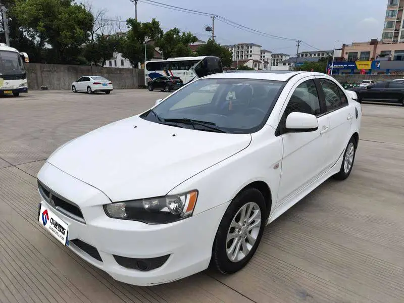 Wing God 2012 Fashion Edition 1.8L Manual Smart Edition