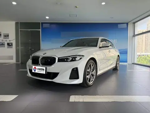 BMW i3 2022 eنظام الدفع 35 L
