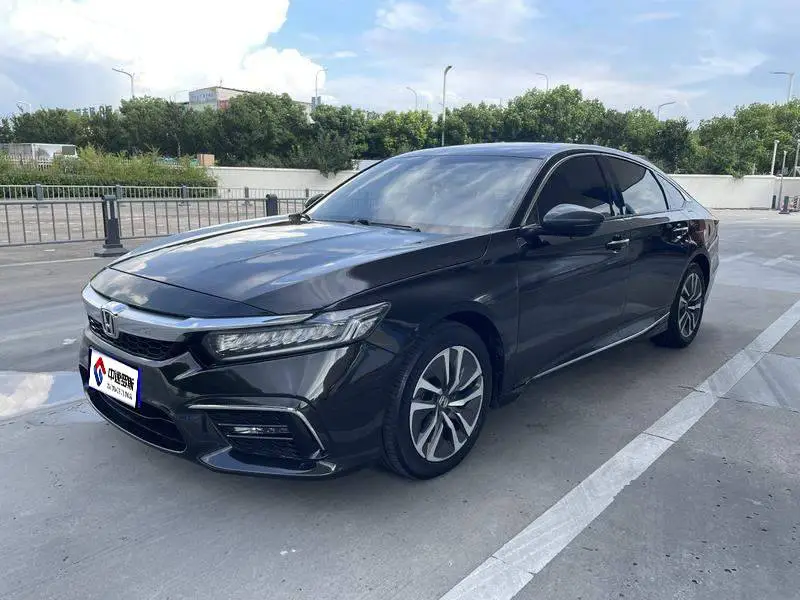 Inspur 2019 Rui Hybrid 2.0L Clean and Elegant Edition National VI