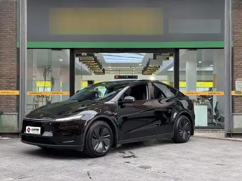 Modelo Y 2025 rear-wheel drive version