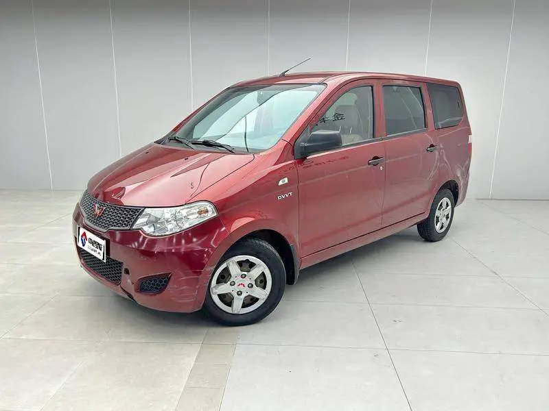Wuling Hongguang 2014 1.5L Basic Model