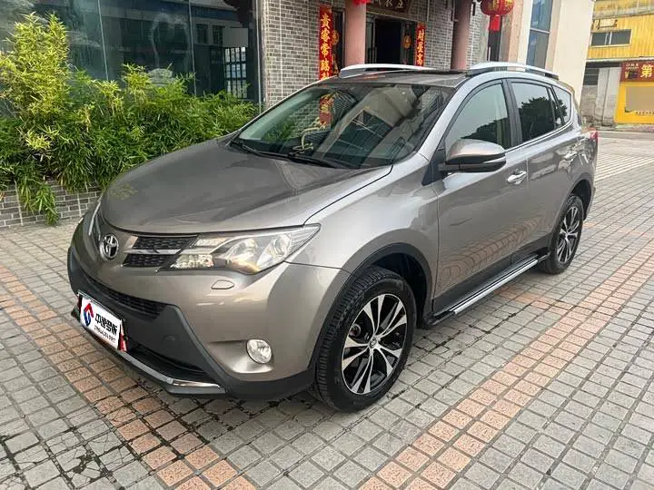 RAV4 Rongfang 2015 2.5L Automatic 4WD Deluxe Edition