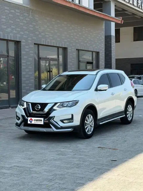 X-Trail 2022 2.0L 2WD Smart Comfort Edition