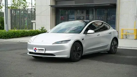 Modelo 3 2023 rear-wheel drive version