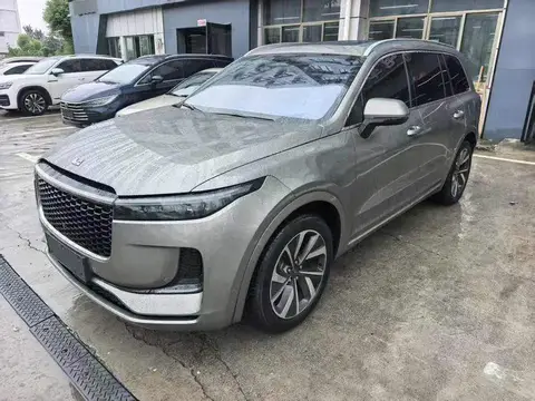 Ideal ONE 2021 Extended Range 6-seater Edition