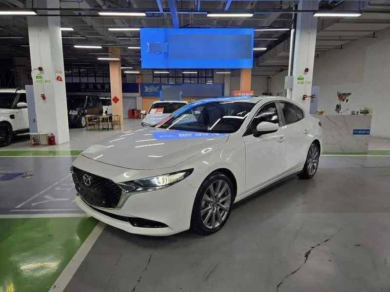 Mazda 3 Angkesaila 2023 2.0L Automatic Quality Edition