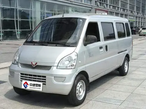 Wuling Rongguang EV 2020 Passenger Car Basic รุ่น 7 Seaters 300KM