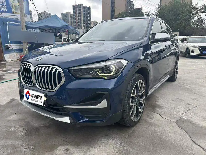 BMW X1 2022 xDrive25Li Premium Edition