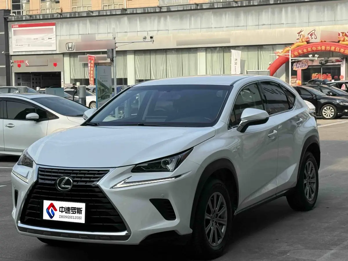 Lexus NX 2017 200 Front-Drive Edition