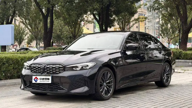 BMW 3 ซีรีส์ 2023 325Li M Sport Night Edition
