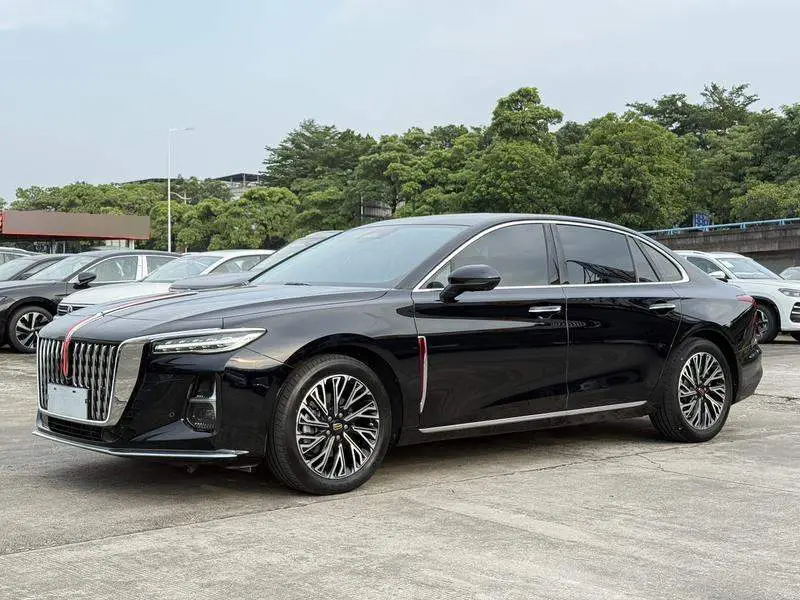 Hongqi H5 2024 2.0T Automatic Intelligent Connection Flagship Edition