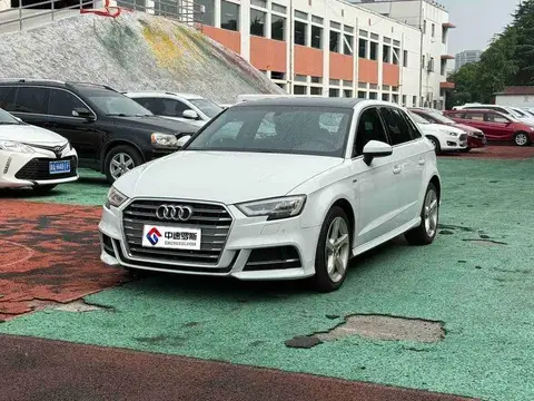 Audi A3 2020 Sportback 35 TFSI Fashion Edition National VI
