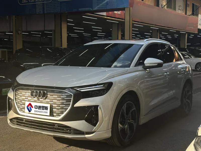 Audi Q4 e-tron 2024 40 e-tron Creative Edition