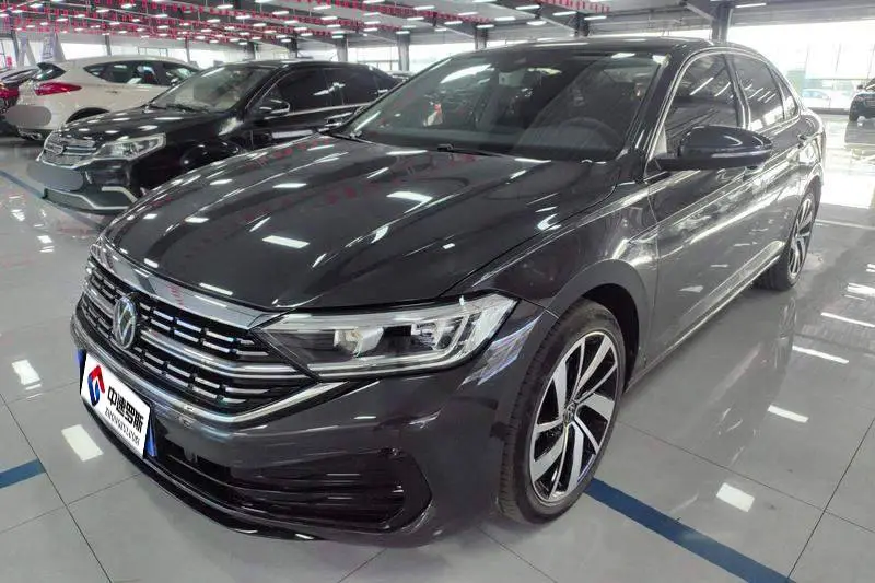 Sagitar 2023 300TSI DSG Beyond Edition