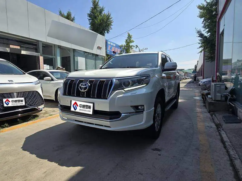 Prado 2019 3.5L Automatic TX-L Premium Edition rear-mounted spare tire
