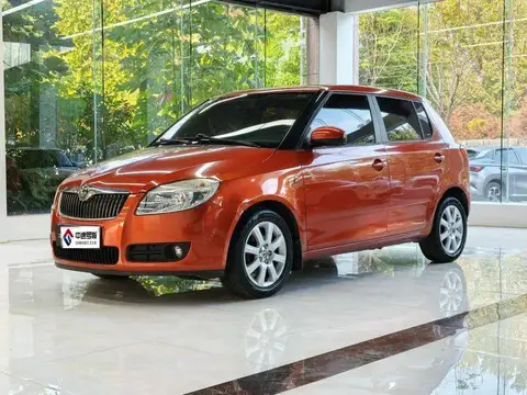 Crystal sharp 2011 1.6L Automatic Cool Black Edition
