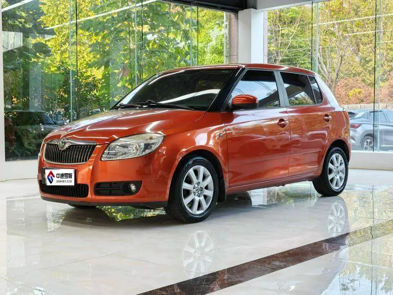 Crystal sharp 2011 1.6L Automatic Cool Black Edition