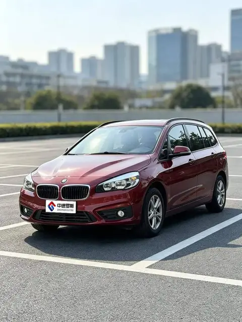 BMW 2 Series Touring Car 2015 218i Leading Edition