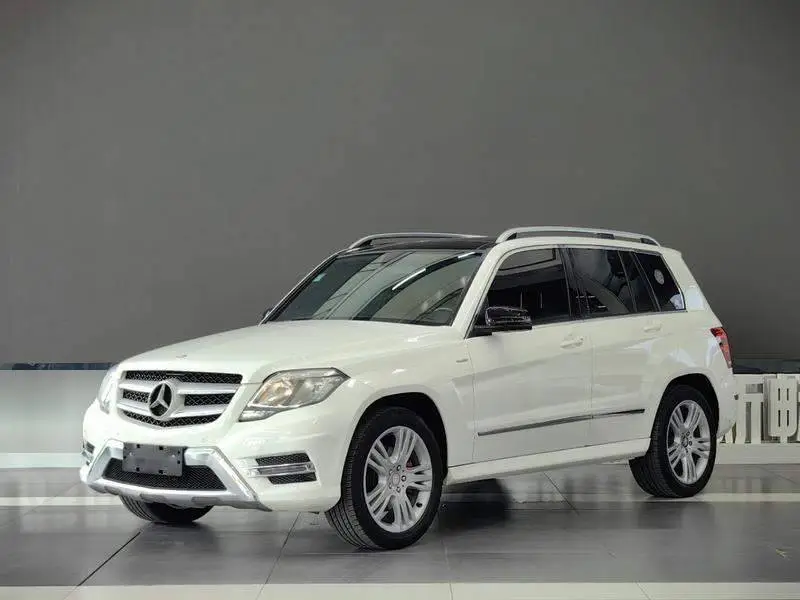 Mercedes-Benz GLK-Class 2015 GLK 260 4MATIC Dynamic Extreme Edition
