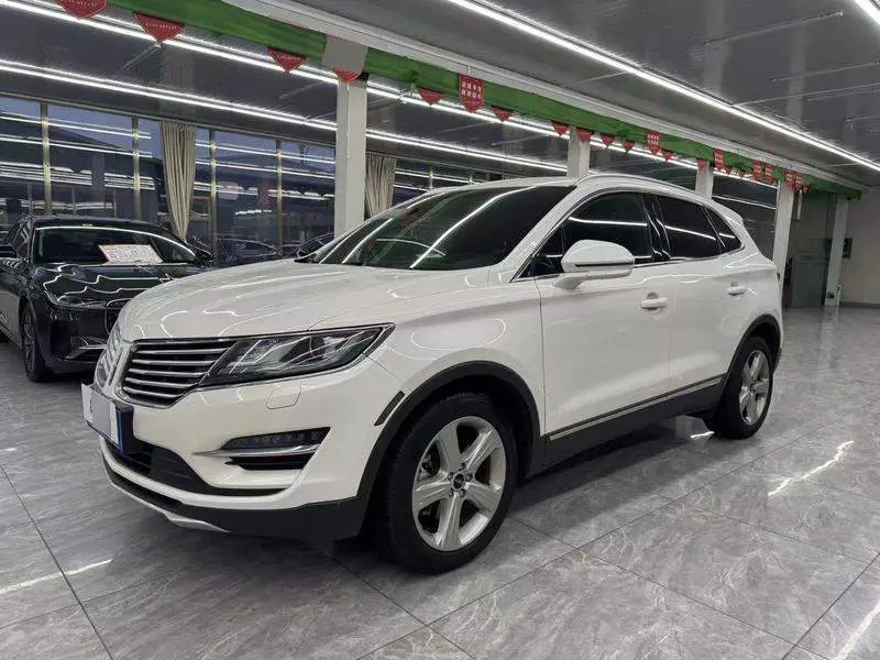 Lincoln MKC 2017 2.0T 2WD Premium Edition