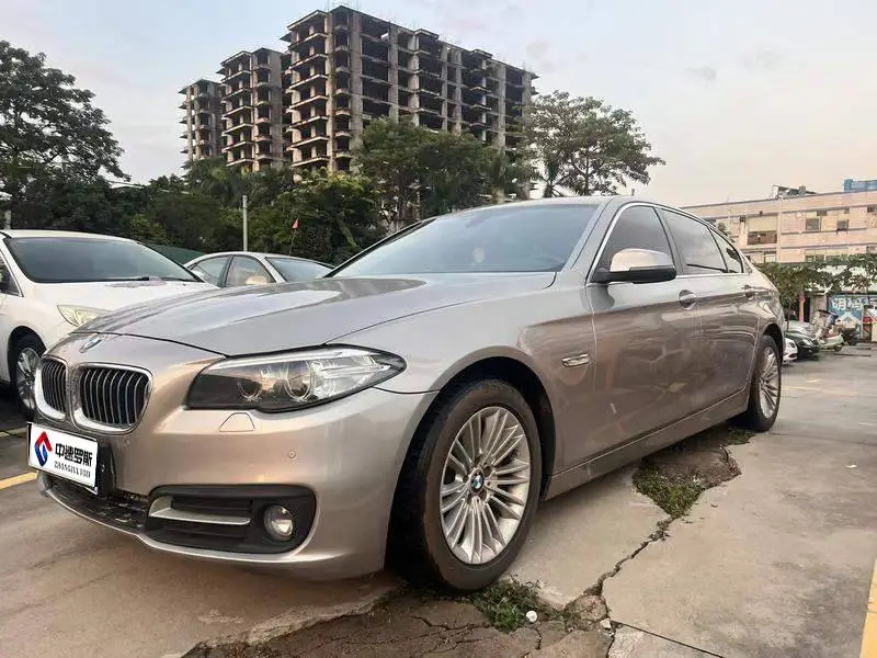 BMW 5 Series 2014 525Li Leading Edition