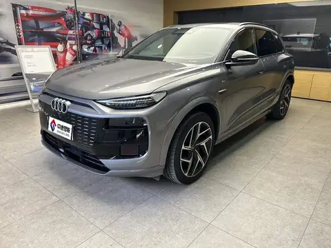 Audi Q6L e-tron 2026 First Edition Navigator