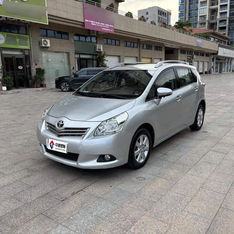 Yizhi 2011 180G CVT luxury multi-function version