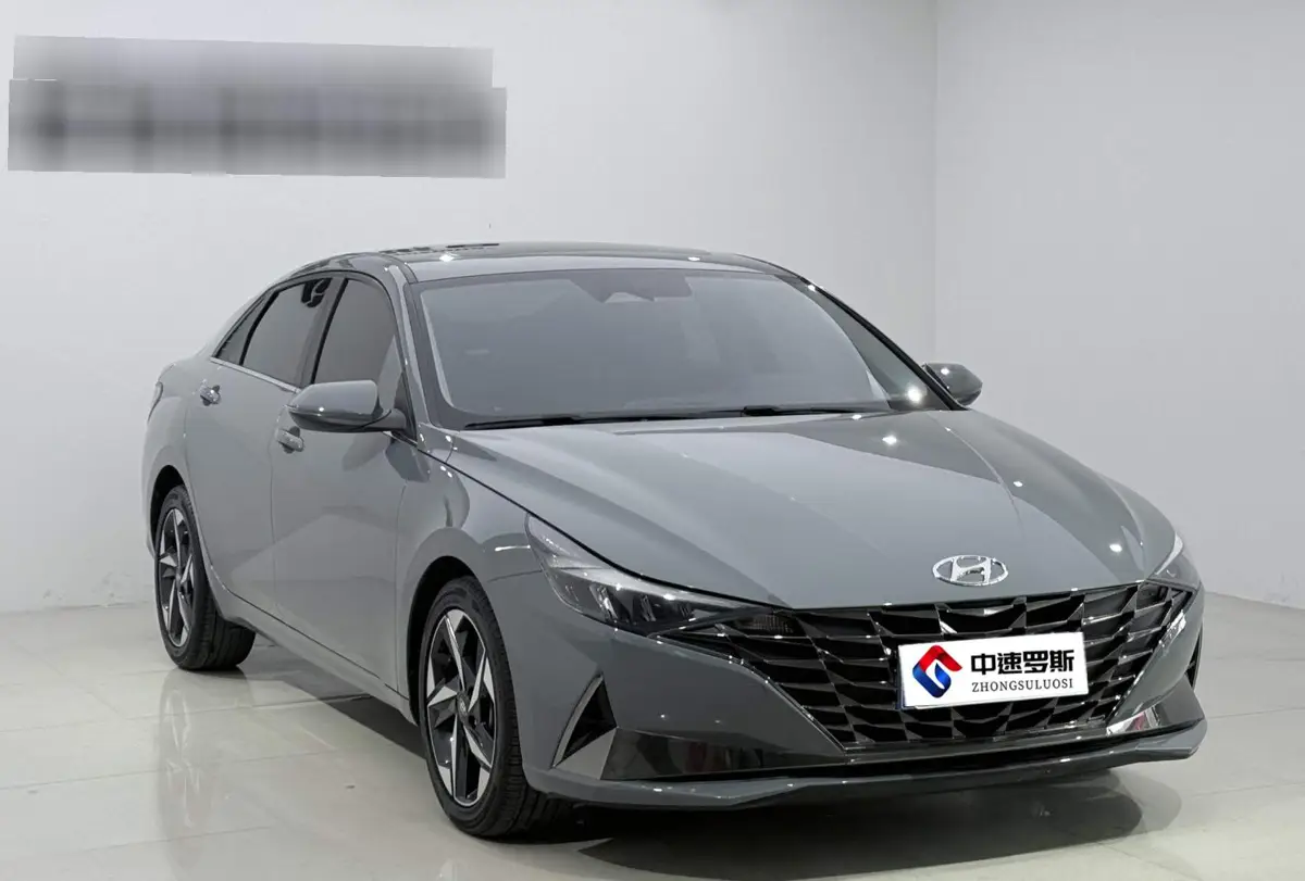Elantra 2022 1.5L CVT LUX Premium Edition