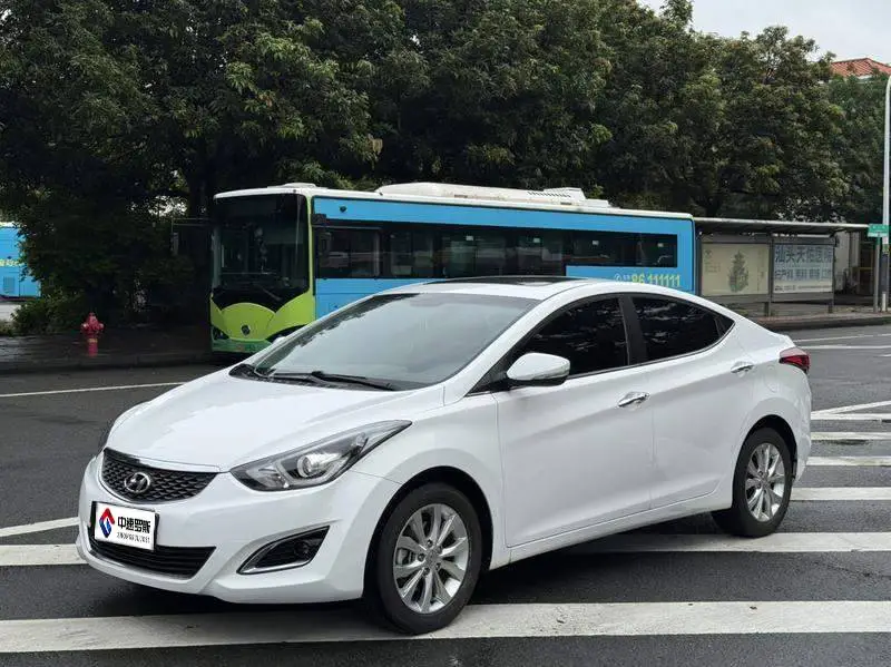 Elantra 2016 1.6L Automatic Premium