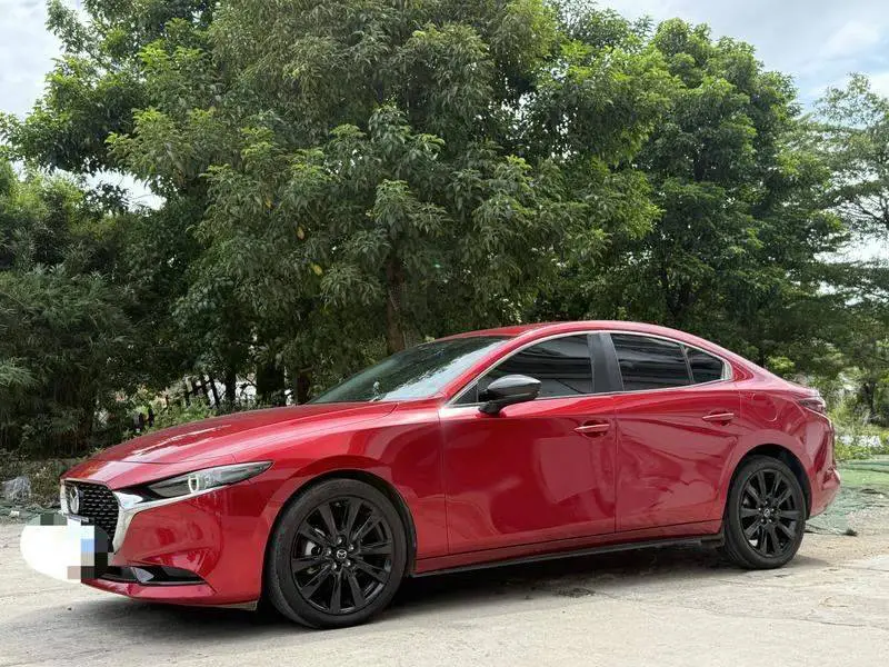Mazda 3 Angkesaila 2022 2.0L Automatic Premium Edition