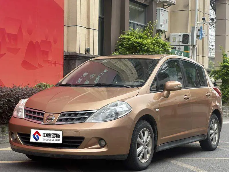 TIIDA 2011 1.6L CVT Intelligent Model