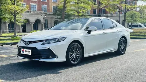 Camry 2023 2.5G Deluxe Edition