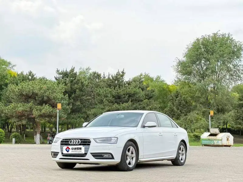 Audi A4L 2015 35 TFSI Automatic Standard الطراز