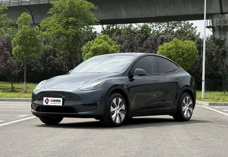 Modèle Y 2022 facelifted rear-wheel drive version
