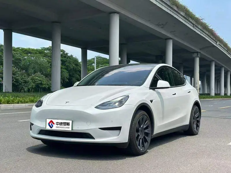 Modelo Y 2022 facelifted rear-wheel drive version