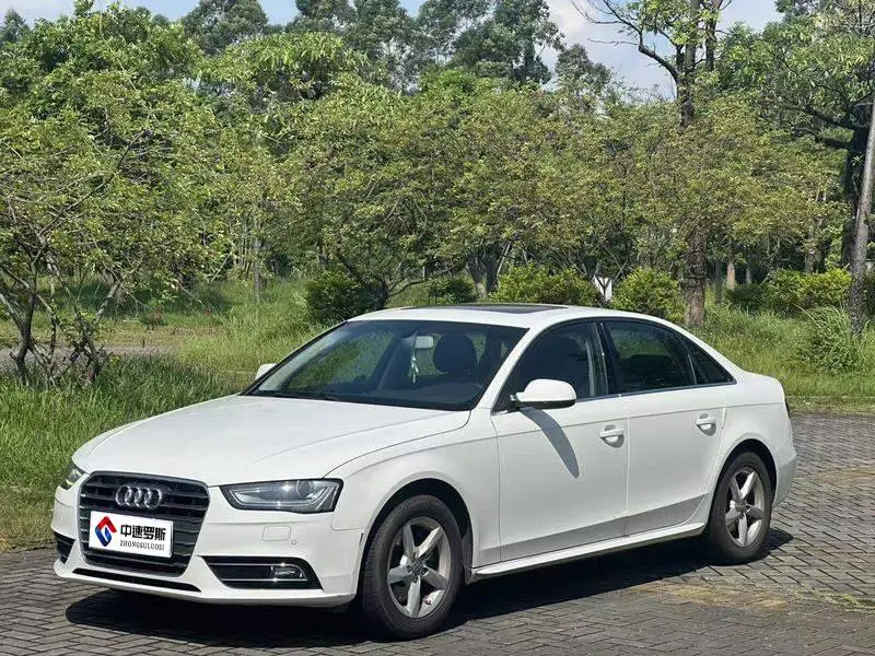 Audi A4L 2013 35 TFSI Automatic Standard Modèle