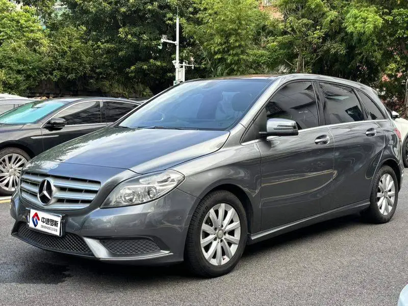 Mercedes-Benz B-Class 2012 B 180