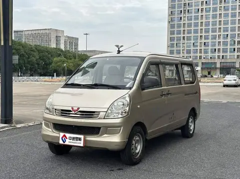 Wuling Rongguang 2014 1.2LS basic model