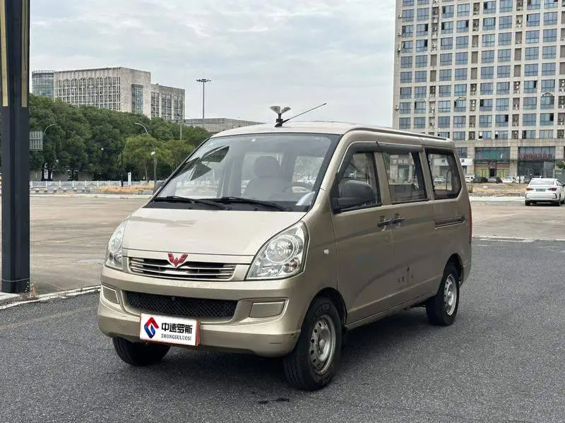 Wuling Rongguang 2014 1.2LS basic model