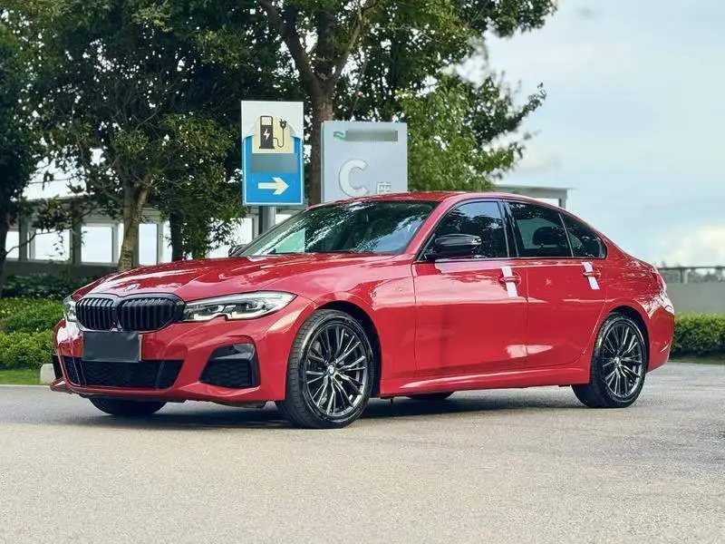 BMW 3 Series 2020 facelift 325i M Sport Night Edition