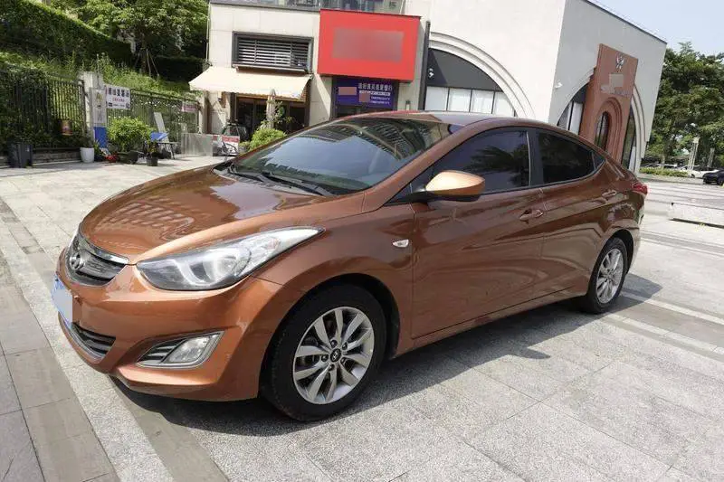 Elantra 2015 1.6L Automatic Fashion รุ่น