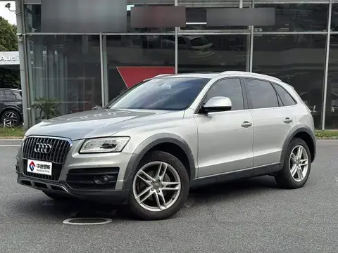 Audi Q5 2018 Collector's Edition 40 TFSI Technology Edition
