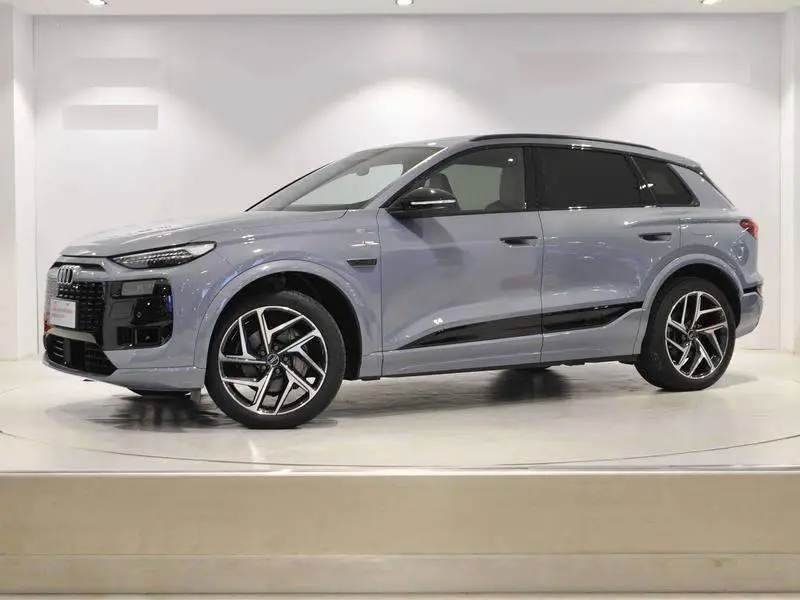 Audi Q6L e-tron 2026 First Edition Navigator