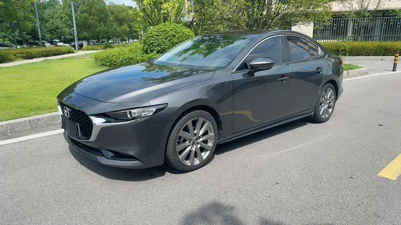 Mazda 3 Angkesaila 2020 2.0L Automatic Elegant Edition