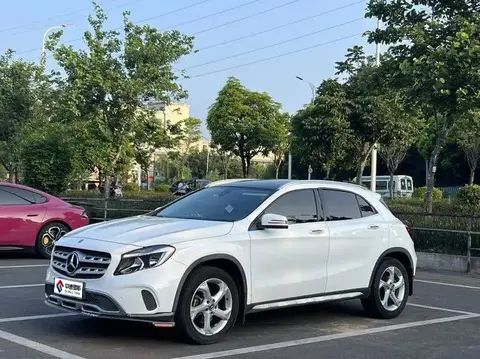 Mercedes-Benz GLA 2018 GLA 200 Dynamic