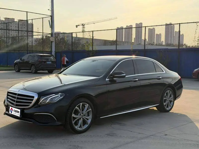 Mercedes-Benz E-Class 2020 E 300 L Fashion Edition