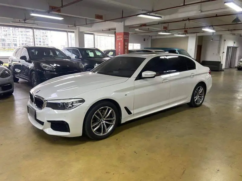 BMW 5 Series 2019 facelifted 525Li M Sport Package