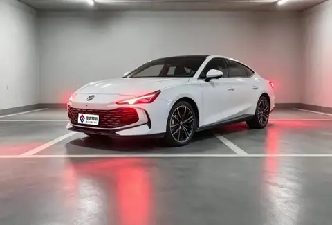MG7 2023 1.5T DCT Luxury Edition