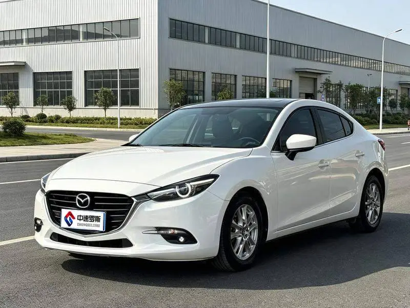 Mazda 3 Angkesaila 2017 Sedan 1.5L Automatic Luxury National VI