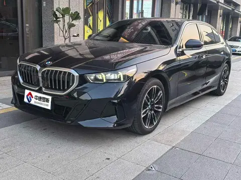 BMW 5 Series 2025 530Li Leading M Sport Package